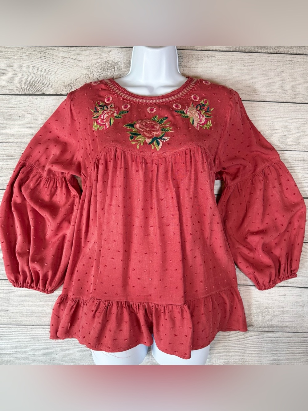 Solitaire Coral Embroidered Boho Tunic